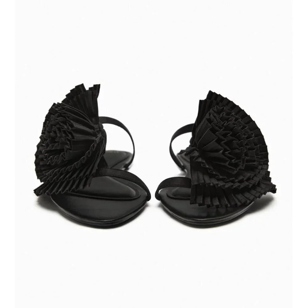 NWT Zara black pleated fabric floral detail flat sandals, EU 37 - Picture 7 of 14